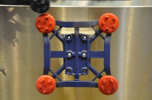 Een industriële toepassing van 3D printen: robotgrippers gemaakt door EOS. 