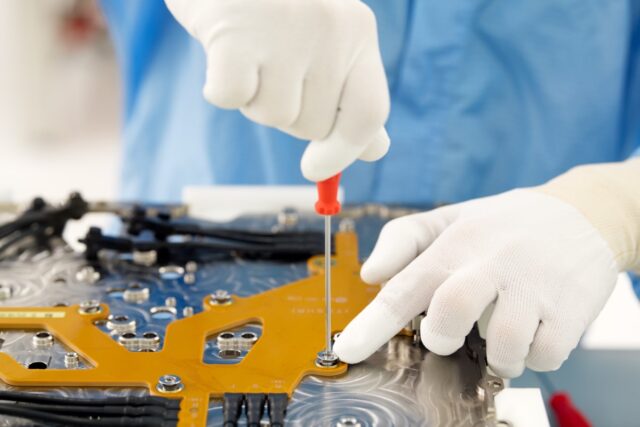 ASML Cleanroom Assembly - Made-in-Europe.nu